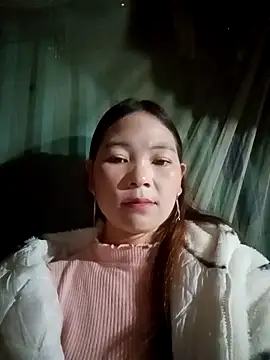 Snapshot of Salyk5 chatting on 03-08-26, 02:37 Salyk5 online show from 03-08-26, 02:37