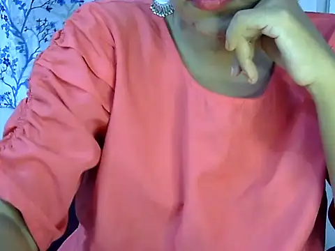 Neha Sharma2 online show from 06-11-26, 01:53