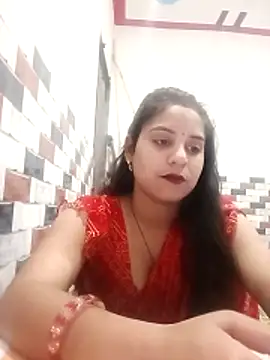 Snapshot of lovely-girl99 chatting on 03-10-26, 05:34 lovely-girl99 online show from 03-10-26, 05:34