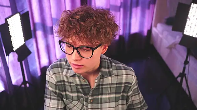 LibbyDuhl online show from 03-06-26, 04:53