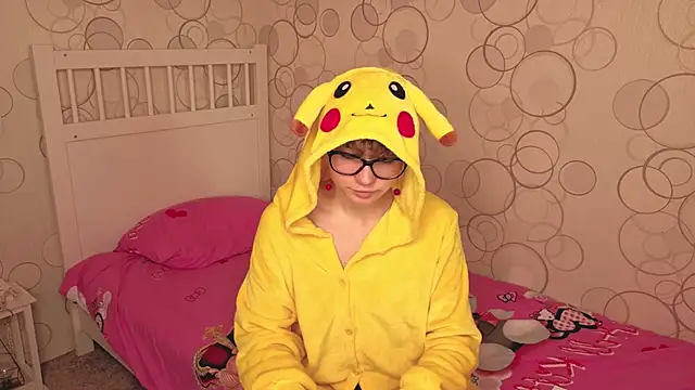 LibbyDuhl online show from 03-11-26, 05:35