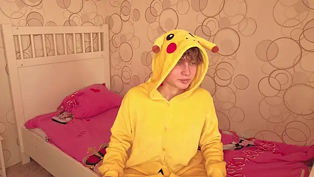 LibbyDuhl online show from 03-12-26, 05:24