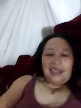 Snapshot of heesuu11 chatting on 03-04-26, 10:16 heesuu11 online show from 03-04-26, 10:16