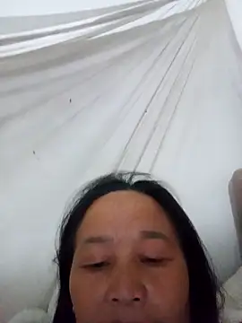 Snapshot of heesuu11 chatting on 03-08-26, 11:30 heesuu11 online show from 03-08-26, 11:30