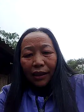 Snapshot of heesuu11 chatting on 03-14-26, 06:19 heesuu11 online show from 03-14-26, 06:19