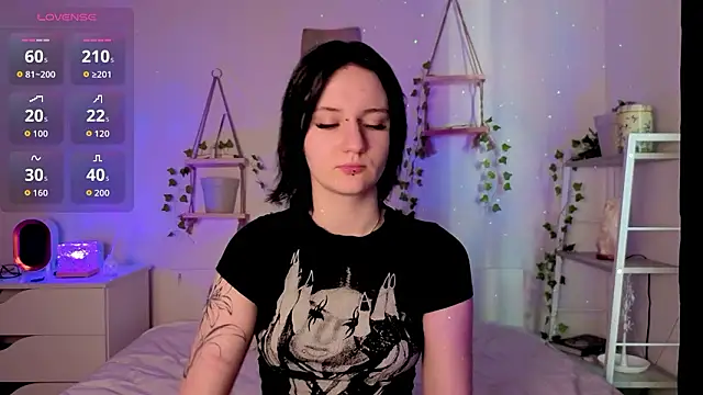 Snapshot of Yuki_Shiro chatting on 03-15-26, 07:14 Yuki Shiro online show from 03-15-26, 07:14