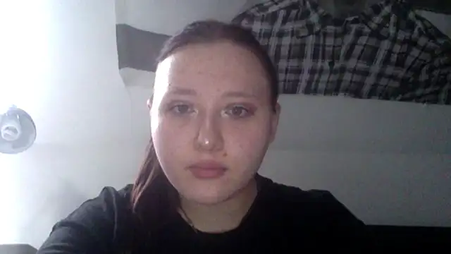 Snapshot of AriaWet chatting on 03-11-26, 03:51 AriaWet online show from 03-11-26, 03:51
