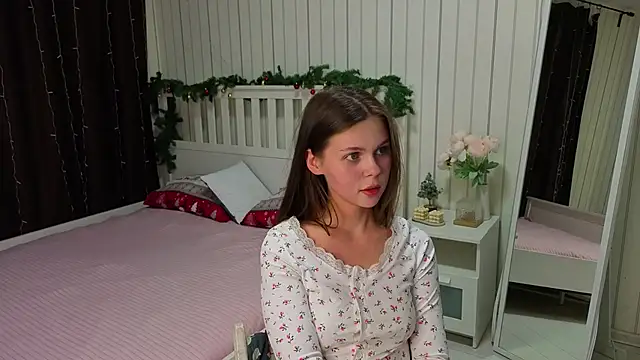 EarthaLevra online show from 03-25-26, 09:21