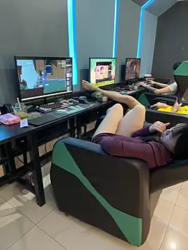 TTbeibei178 online show from 03-13-26, 11:50