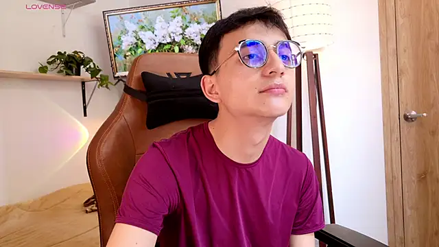 Snapshot of Sr_evann chatting on 03-07-26, 07:11 Sr evann online show from 03-07-26, 07:11