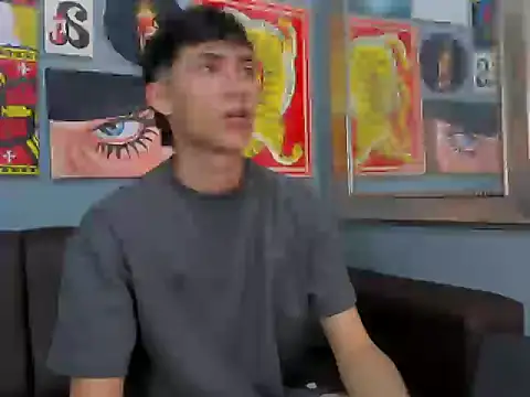 Snapshot of AronTawers chatting on 02-28-26, 08:54 AronTawers online show from 02-28-26, 08:54