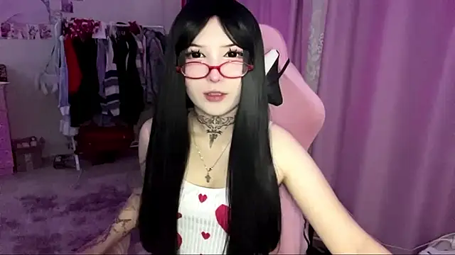 Snapshot of AlexaTripi chatting on 03-20-26, 04:12 AlexaTripi online show from 03-20-26, 04:12