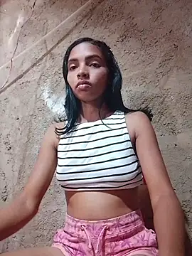valentina gomez1 online show from 05-27-26, 12:46