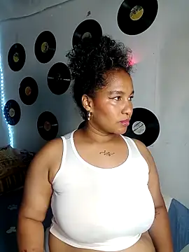 Snapshot of medusafox_ chatting on 03-11-26, 08:26 medusafox online show from 03-11-26, 08:26