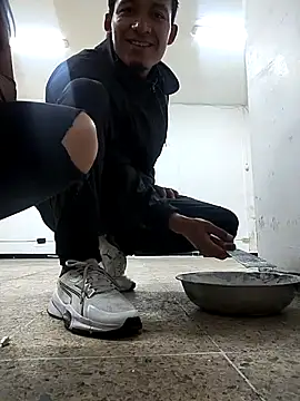 MaskedLatinaX online show from 04-09-26, 04:45