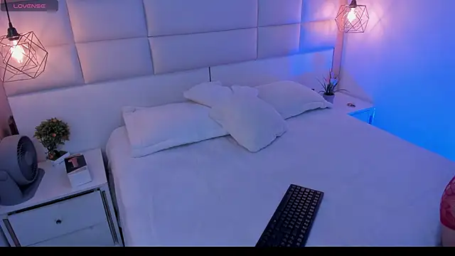 Paulina clk online show from 03-11-26, 02:12