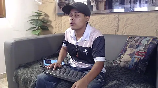 Snapshot of Noha__scott chatting on 03-04-26, 02:12 Noha scott online show from 03-04-26, 02:12