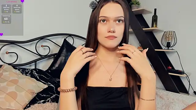 SammieMir online show from 05-25-26, 07:03