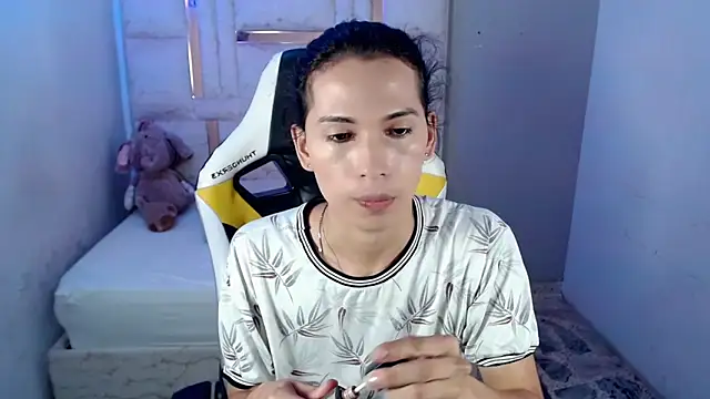 Larry craft online show from 04-07-26, 08:20