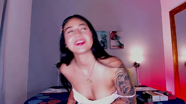 KimTaylorW online show from 04-29-26, 12:37