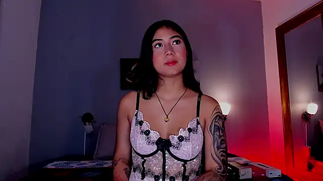 KimTaylorW online show from 04-30-26, 01:45