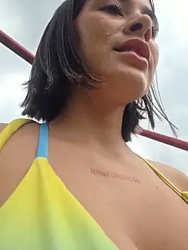 Snapshot of Sweetnahoxxx chatting on 03-08-26, 08:12 Sweetnahoxxx online show from 03-08-26, 08:12