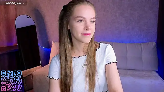 Snapshot of melee_eva chatting on 03-12-26, 10:43 melee eva online show from 03-12-26, 10:43