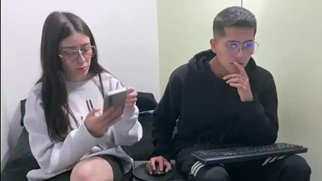 Snapshot of ScorpionDark11 chatting on 03-11-26, 02:50 ScorpionDark11 online show from 03-11-26, 02:50