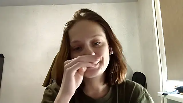 Snapshot of LuluSweetyGirl chatting on 03-14-26, 03:45 LuluSweetyGirl online show from 03-14-26, 03:45