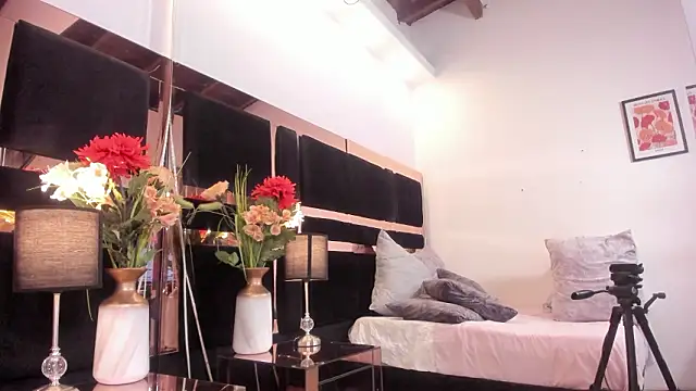 isabellablazee online show from 03-23-26, 04:16