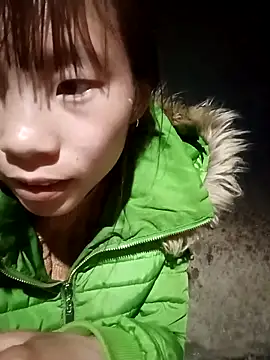 Snapshot of pic8800 chatting on 03-06-26, 05:15 pic8800 online show from 03-06-26, 05:15