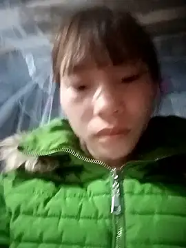 Snapshot of pic8800 chatting on 03-09-26, 10:30 pic8800 online show from 03-09-26, 10:30