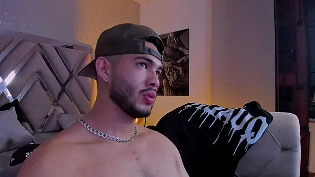 Vincentblack online show from 06-14-26, 02:24