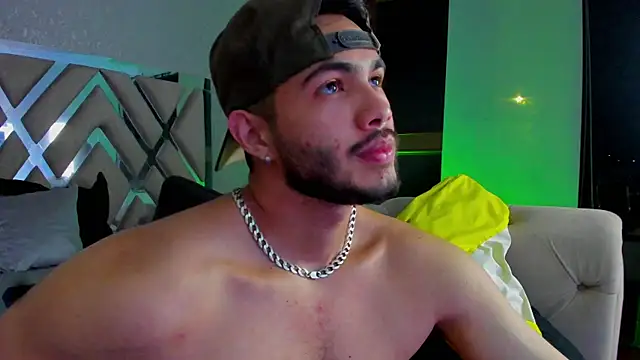 Vincentblack online show from 06-18-26, 02:12