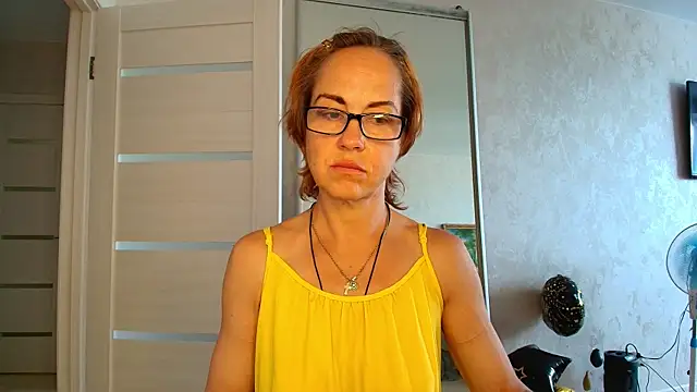 Snapshot of LioraWeiss chatting on 06-23-26, 12:25 LioraWeiss online show from 06-23-26, 12:25