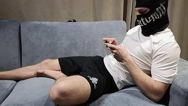 chantatummm online show from 03-26-26, 08:36