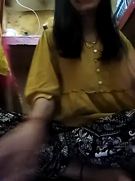 Snapshot of Rashmika_Mandana chatting on 02-25-26, 07:01 Rashmika Mandana online show from 02-25-26, 07:01