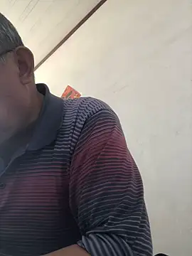 yaocaobi8 online show from 04-29-26, 05:44