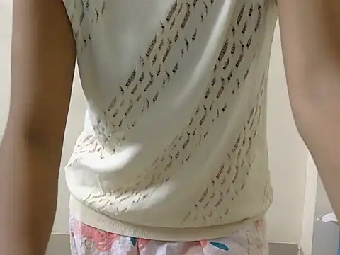 Snapshot of cute_yashi chatting on 06-23-26, 04:27 cute yashi online show from 06-23-26, 04:27