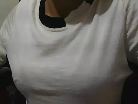 Snapshot of cute_yashi chatting on 08-04-26, 10:51 cute yashi online show from 08-04-26, 10:51