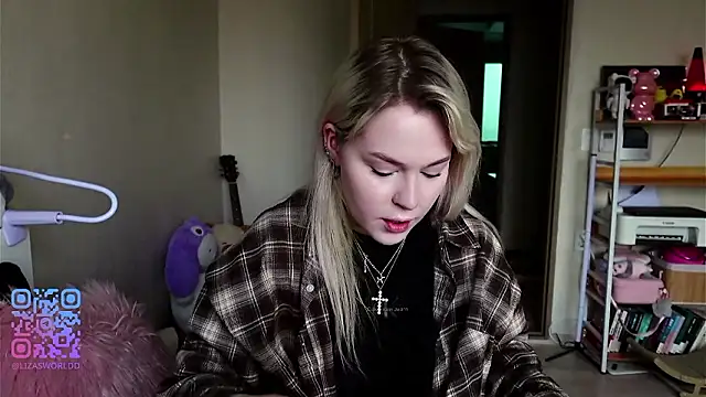 LisaNelsona online show from 03-10-26, 12:37