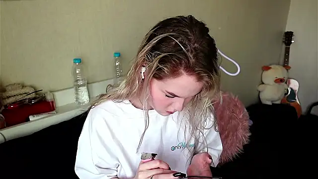 LisaNelsona online show from 03-19-26, 11:42