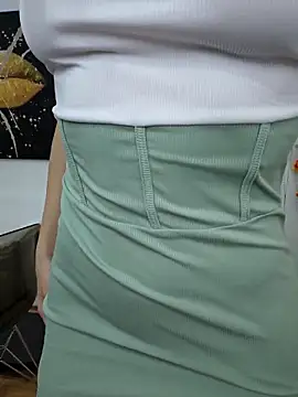 DaisyLuvsYou  online show from 04-28-26, 05:12