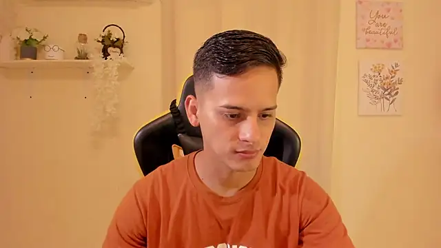 sexy andres01 online show from 02-26-26, 01:54