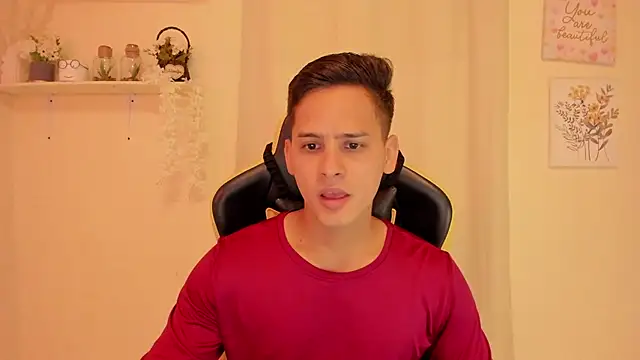 sexy andres01 online show from 04-14-26, 02:01