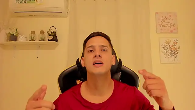 sexy andres01 online show from 05-13-26, 12:35