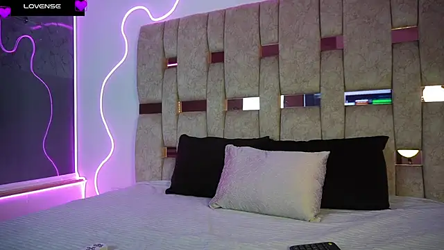 Petitte Mussa online show from 04-09-26, 03:50