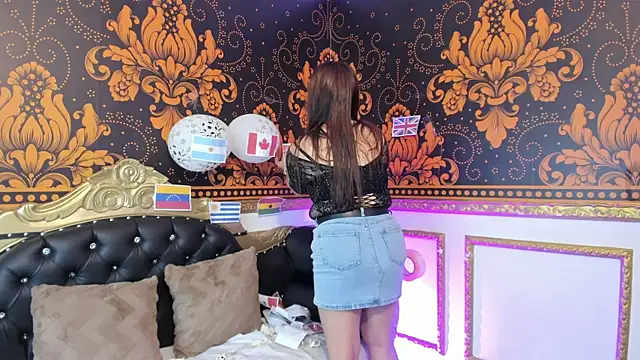 Snapshot of iliy_perverted chatting on 06-15-26, 11:45 iliy perverted online show from 06-15-26, 11:45