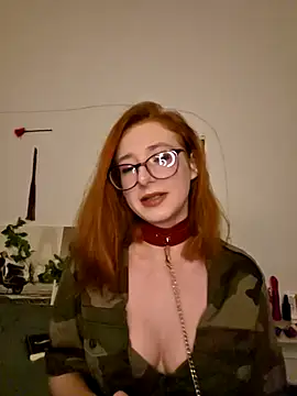 Snapshot of SweetAnnaX chatting on 03-02-26, 10:49 SweetAnnaX online show from 03-02-26, 10:49