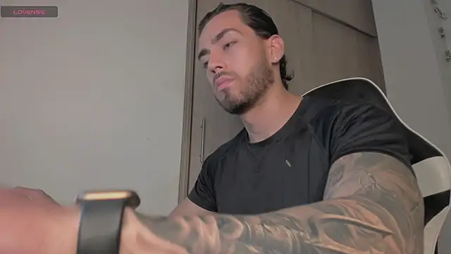 Axel  Blaze online show from 04-16-26, 12:39